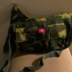 Dickies cross shoulder purse.  Great condition.